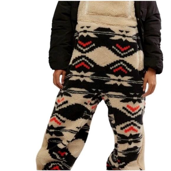 NWOT Free People Movement Hip The Slopes Salopette Fleece Jumpsuit Size Large - Picture 2 of 11